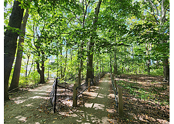 Cambridge Hiking Trails Fresh Pond Reservation