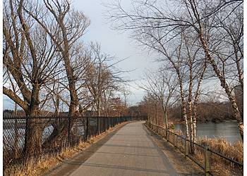 Cambridge Hiking Trails Fresh Pond Reservation