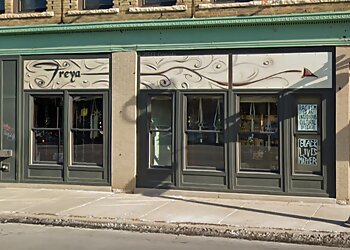 Milwaukee Hair Salons Freya Salon