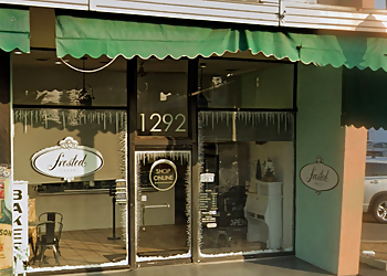 Fresno Cakes Frosted Cakery