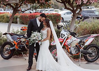 Glendale Wedding Photographers Funlovincamera