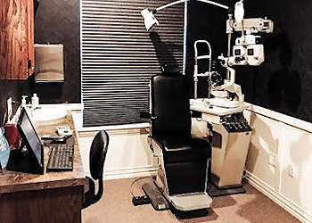 Abilene Eye Doctors Gabriel Avila, OD - ADVANCED EYECARE & VINTAGE EYEWEAR