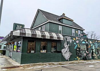 Grand Rapids Vegetarian Restaurants Gaia House Cafe