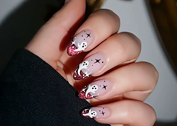 Gallery Nails And Spa - Tacoma, WA Nail Salons - Nail Service Image