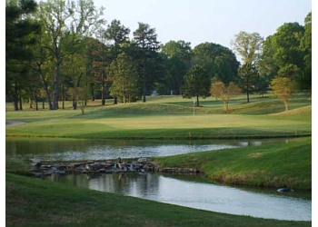 3 Best Golf Courses in Memphis TN ThreeBestRated 3 Best Golf Courses in Memphis TN ThreeBestRated