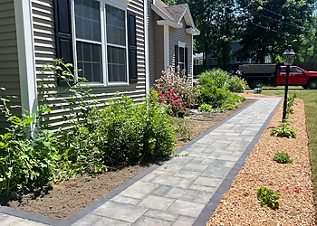 Manchester Landscaping Companies Garcia's Landscaping LLC