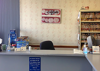 San Bernardino Cosmetic Dentists Gary Meyer, DDS - FAMILY DENTISTRY