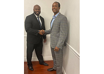 Gawayne A. Kelly - Pembroke Pines, FL Divorce Lawyers - Office Meeting Image