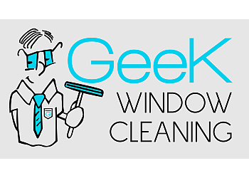 Houston window cleaner Geek Window Cleaning