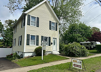 New Haven Real Estate Agents Gena Lockery - GRL AND REALTORS, LLC