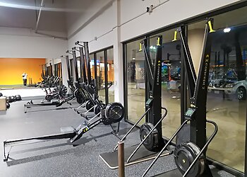 Genesis Health Clubs Des Moines  Des Moines Gyms image 1