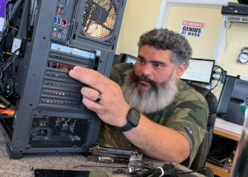 Cape Coral Computer Repair Genius Computer Service & Repair, Inc.