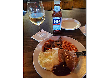 Phoenix Pubs George and Dragon English Pub