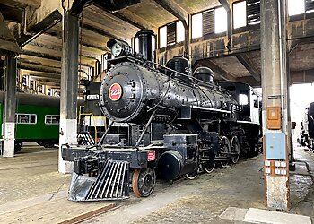 Savannah Places To See Georgia State Railroad Museum