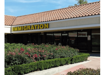 Ontario Immigration Lawyers Gerald Alan Gornik - VISTA LEGAL SERVICES