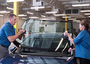 Cedar Rapids Auto Body Shops Gerber Collision & Glass Cedar Rapids