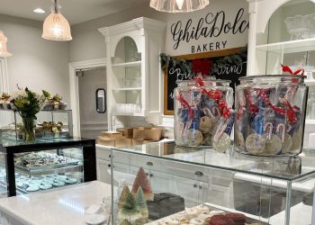 3 Best Bakeries In Bakersfield, CA - Expert Recommendations