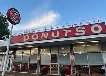 Memphis Donut Shops Gibson's Donuts