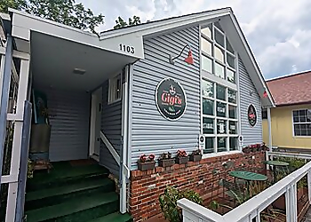 Gigi's Vegan Cafe - Kansas City, MO Vegetarian Restaurants - Restaurant Exterior Image