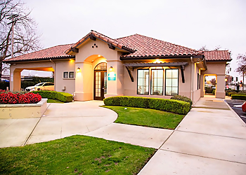 Visalia Dentists Gilbert Lam, DDS - VISALIA CARE DENTAL