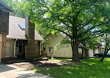 Kansas City Tree Services Gilbert’s Stump Grinding & Landscaping