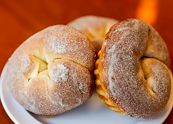 Ginelle's Bakery Elk Grove Bakeries image 1