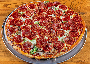 Giordano's Naperville Naperville Pizza Places image 1