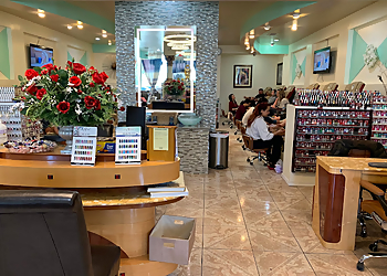 Glamour Nails & Spa - Midland, TX Nail Salons - Salon Interior Image
