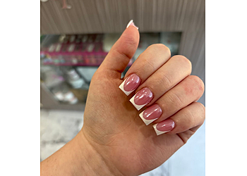 Lewisville Nail Salons Glaze Nails