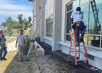 San Antonio Window Cleaners Gleam Team Cleaning