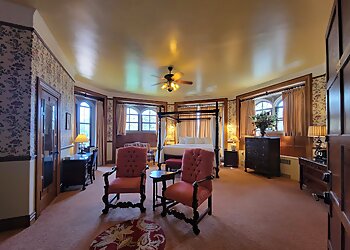 Colorado Springs Landmarks Glen Eyrie Castle