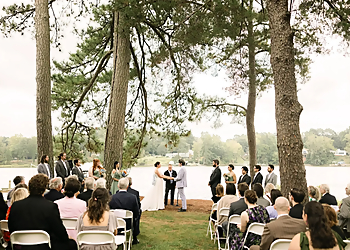 Glenn & Nadya Photography Virginia Beach Wedding Photographers Glenn & Nadya Photography