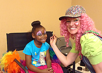 Montgomery Face Painting Glitterbug the Clown