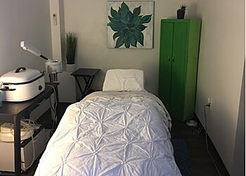 Mobile Acupuncture Glow Wellness Studio