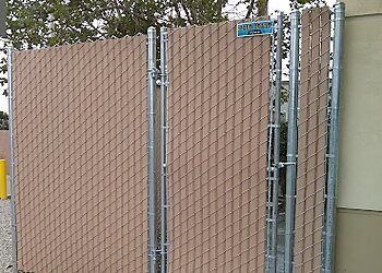 Long Beach Fencing Contractors Gold Coast Fence, Inc.