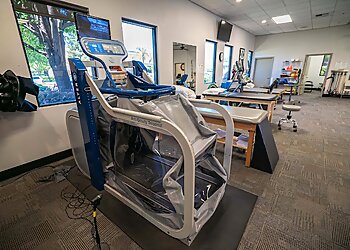 Modesto Physical Therapists Golden Bear Physical Therapy Rehabilitation & Wellness