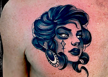 Golden Tarot Ink Club Orlando Tattoo Shops image 1