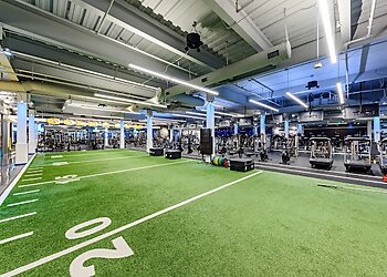 Long Beach Gyms Gold’s Gym Long Beach