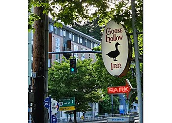 Portland Pubs Goose Hollow Inn