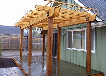 Eugene Landscaping Companies Graham Landscape Maintenance & Design LLC