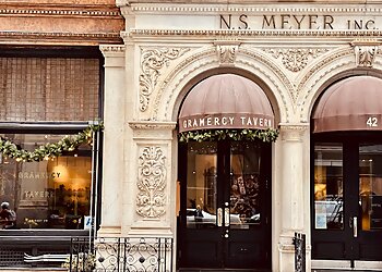 New York American Restaurants Gramercy Tavern