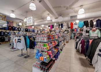 3 Best Gift Shops In New York City, Ny - Expert Recommendations