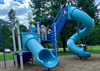 Lansing Public Parks Grand Woods Park