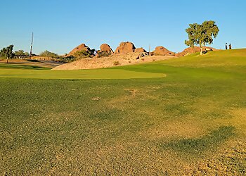 Grass Clippings Rolling Hills in Tempe ThreeBestRated com Grass Clippings Rolling Hills in Tempe ThreeBestRated com
