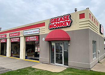 Grease Monkey Peoria Car Repair Shops image 1