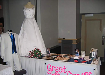 Rockford Bridal Shops Great Hang-Ups