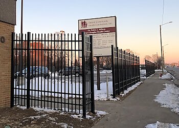 Detroit Fencing Contractors Great Lakes Fence Co.