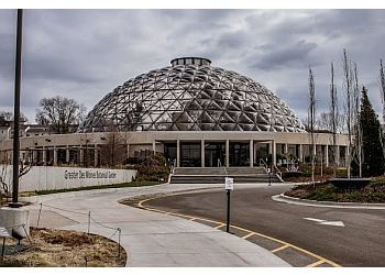Des Moines places to see Greater Des Moines Botanical Garden