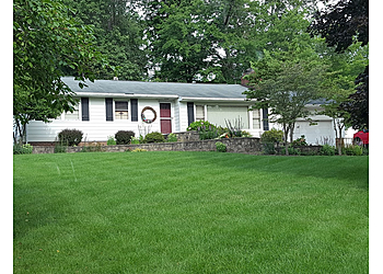 Akron Lawn Care Services Greenpoint Lawn Care