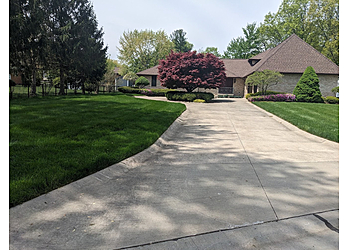 Akron Lawn Care Services Greensman Inc.